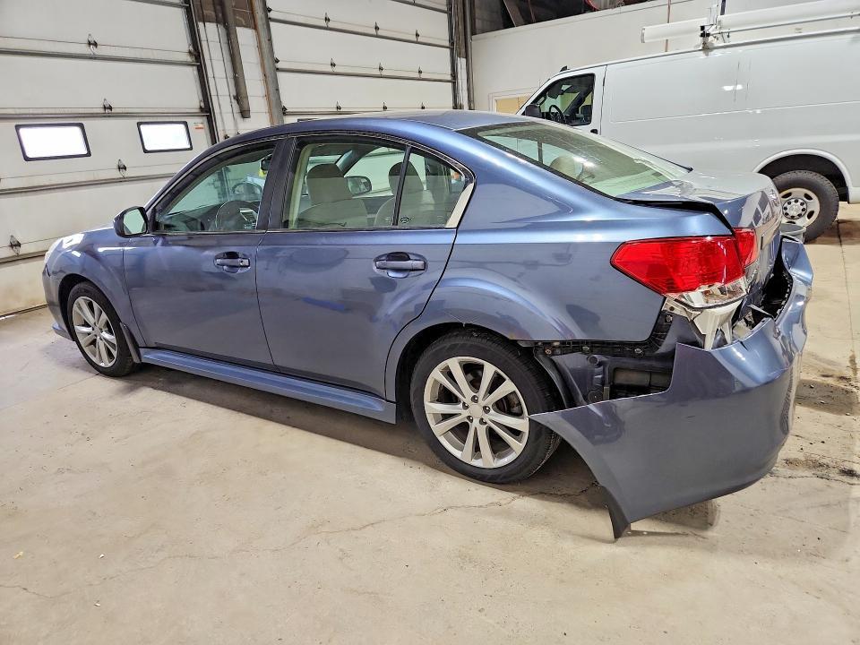 2013 SUBARU LEGACY 2.5I PREMIUM — Фото 2 из 12