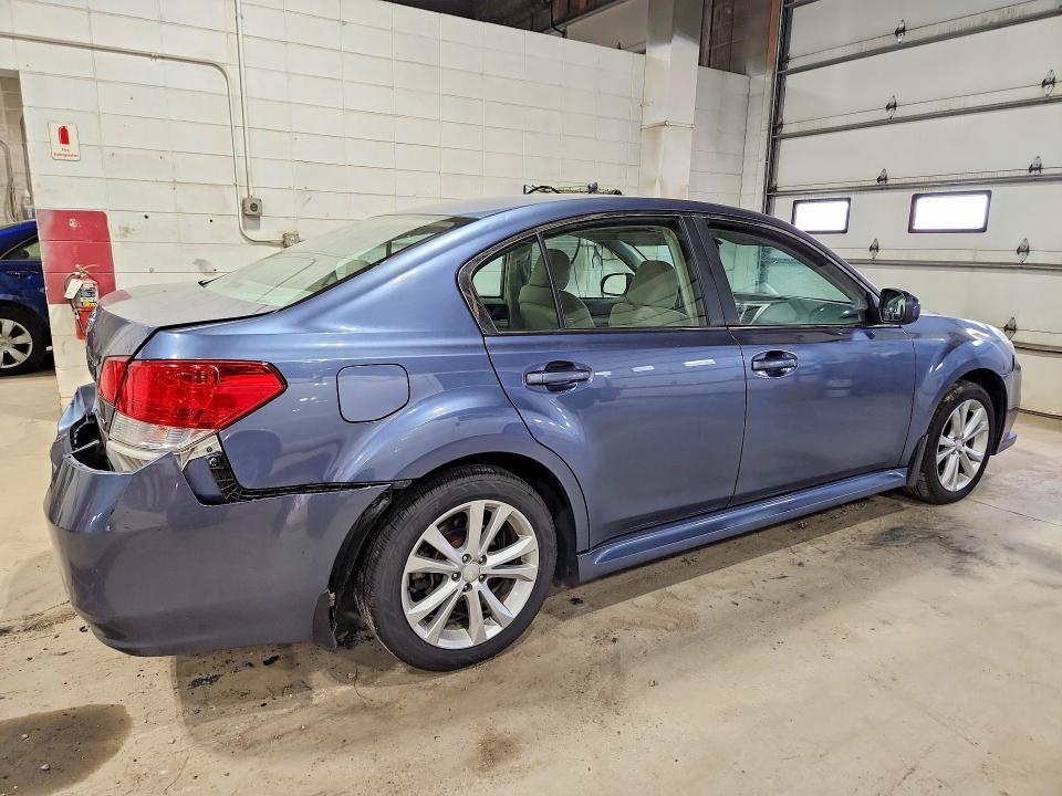 2013 SUBARU LEGACY 2.5I PREMIUM — Фото 3 из 12