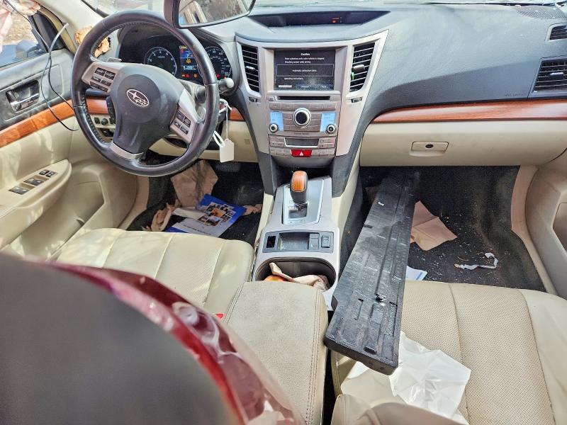 2013 SUBARU OUTBACK 3.6R LIMITED — Фото 8 из 12