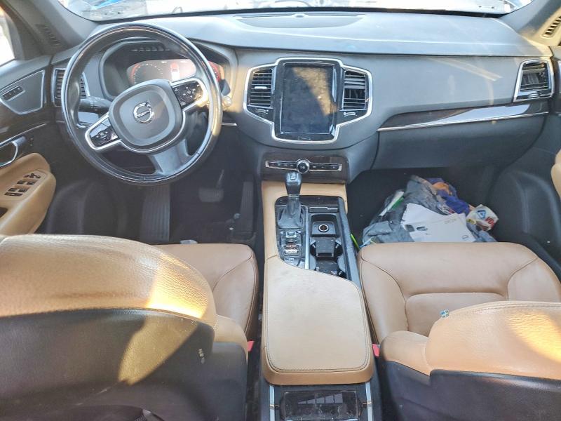 2018 VOLVO XC90 T6 — Фото 8 из 13