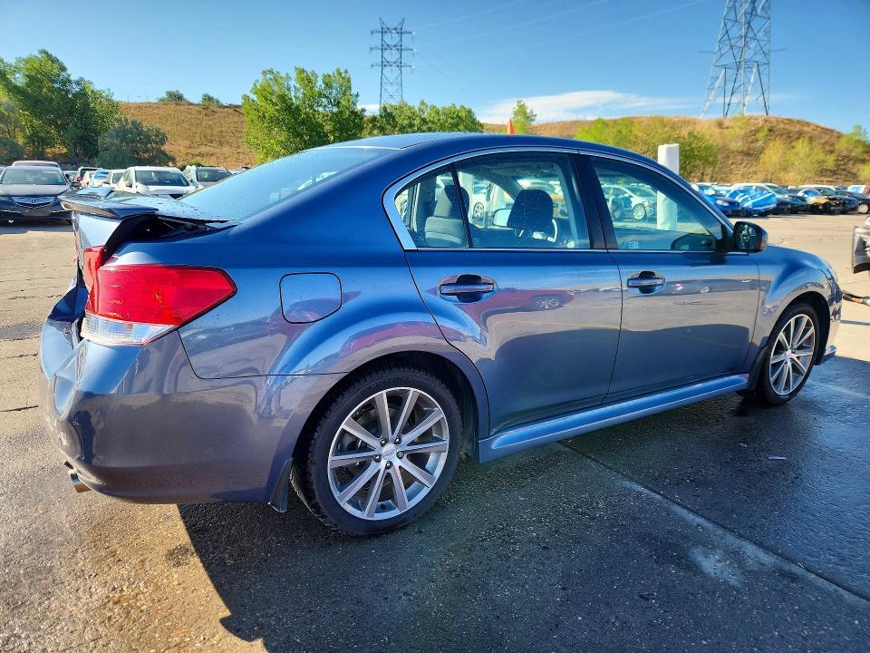 2013 SUBARU LEGACY 2.5I PREMIUM — Фото 3 из 12