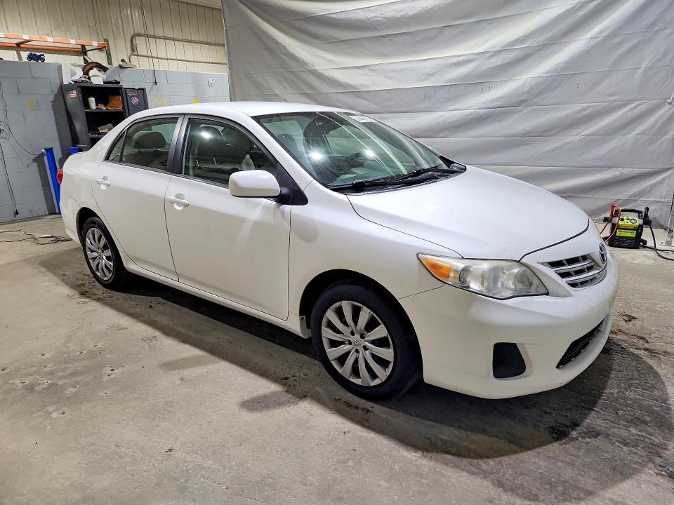 2T1BU4EE5DC013475 2013 TOYOTA COROLLA photo no. 4