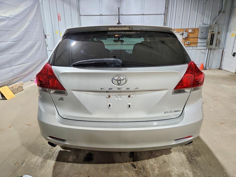2013 TOYOTA VENZA XLE — Фото 6 из 13