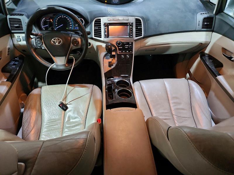 2013 TOYOTA VENZA XLE — Фото 8 из 13
