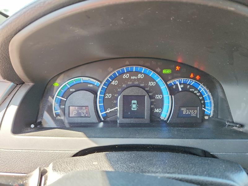 2013 TOYOTA CAMRY HYBRID LE — Фото 9 из 12