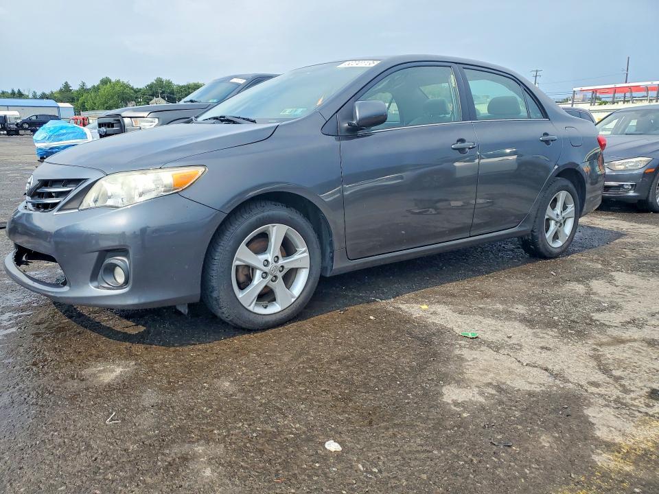 2T1BU4EEXDC021605 2013 TOYOTA COROLLA photo no. 1