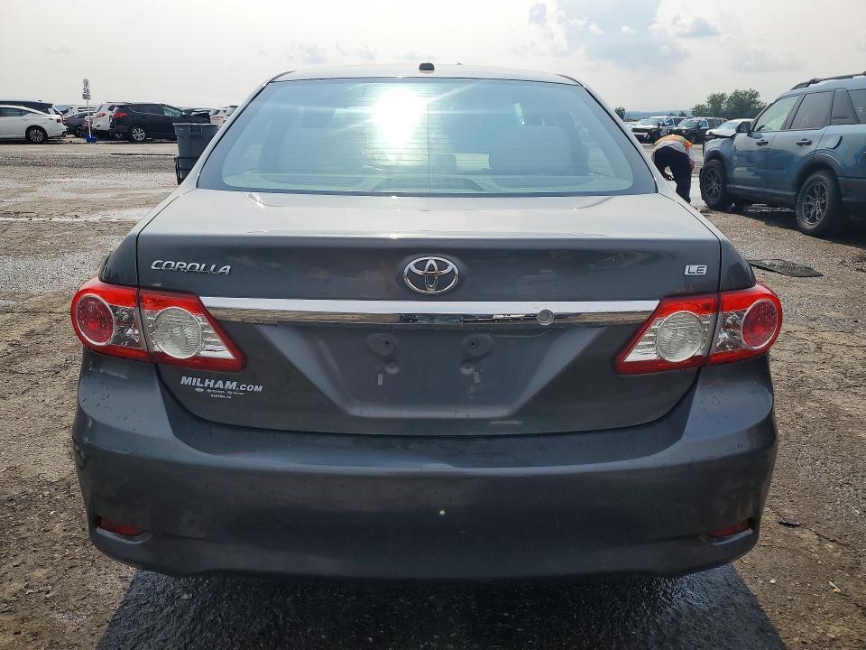 2T1BU4EEXDC021605 2013 TOYOTA COROLLA photo no. 6