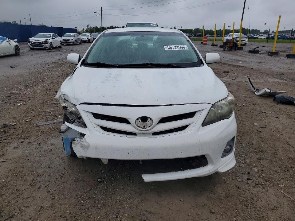 2T1BU4EE2DC043274 2013 TOYOTA COROLLA photo no. 5