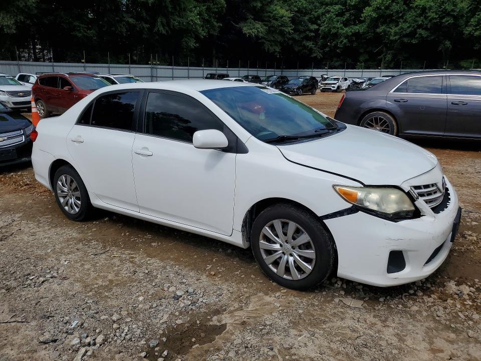2013 TOYOTA COROLLA LE — Фото 4 из 12
