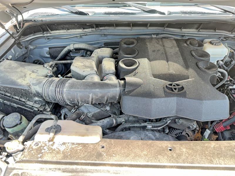 2013 TOYOTA FJ CRUISER BASE — Фото 7 из 10