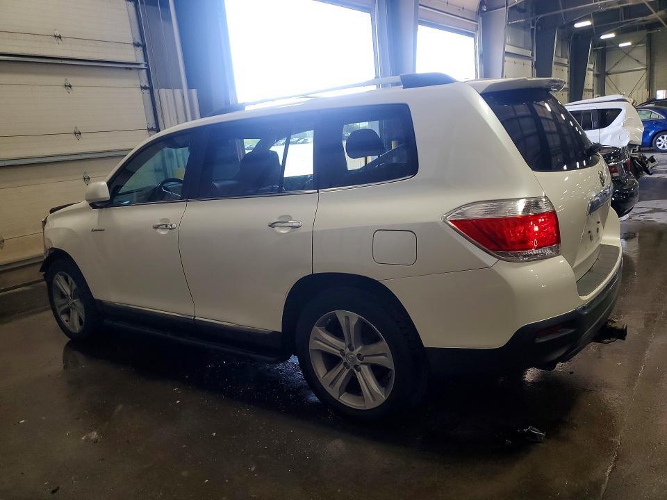 2013 TOYOTA HIGHLANDER LIMITED — Фото 2 из 13