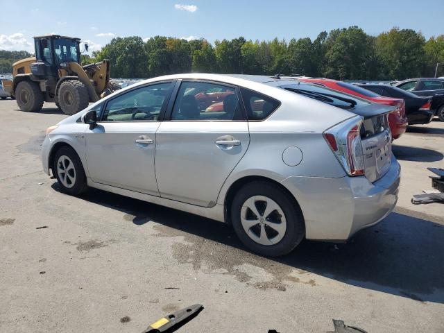 2013 TOYOTA PRIUS — Фото 2 из 13