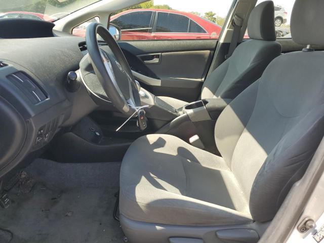 2013 TOYOTA PRIUS — Фото 7 из 13