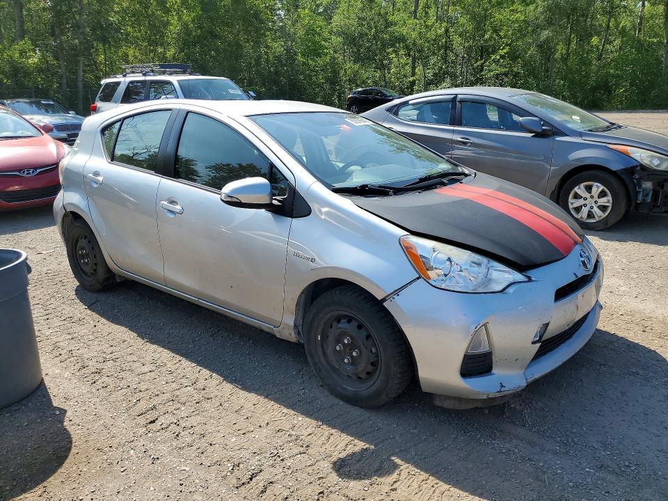 JTDKDTB3XD1548447 2013 TOYOTA PRIUS C photo no. 4