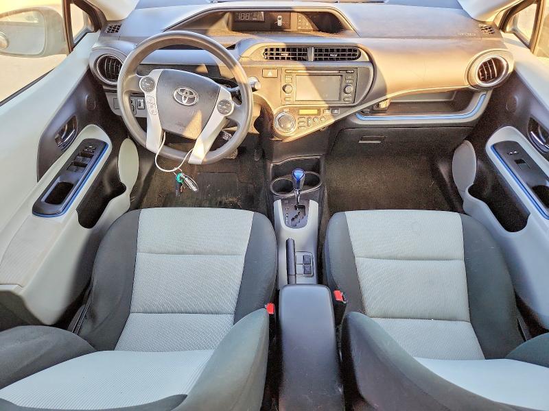 2013 TOYOTA PRIUS C THREE — Фото 8 из 12