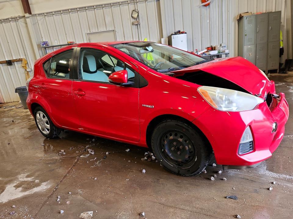 JTDKDTB38D1031535 2013 TOYOTA PRIUS C photo no. 4