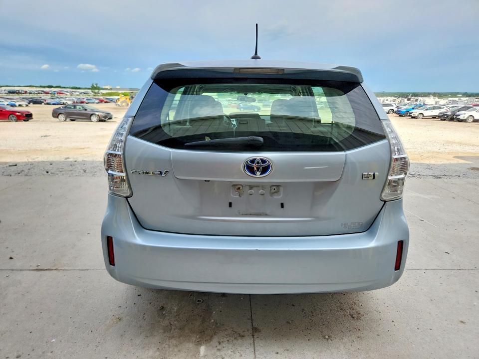 2013 TOYOTA PRIUS V THREE — Фото 6 из 12