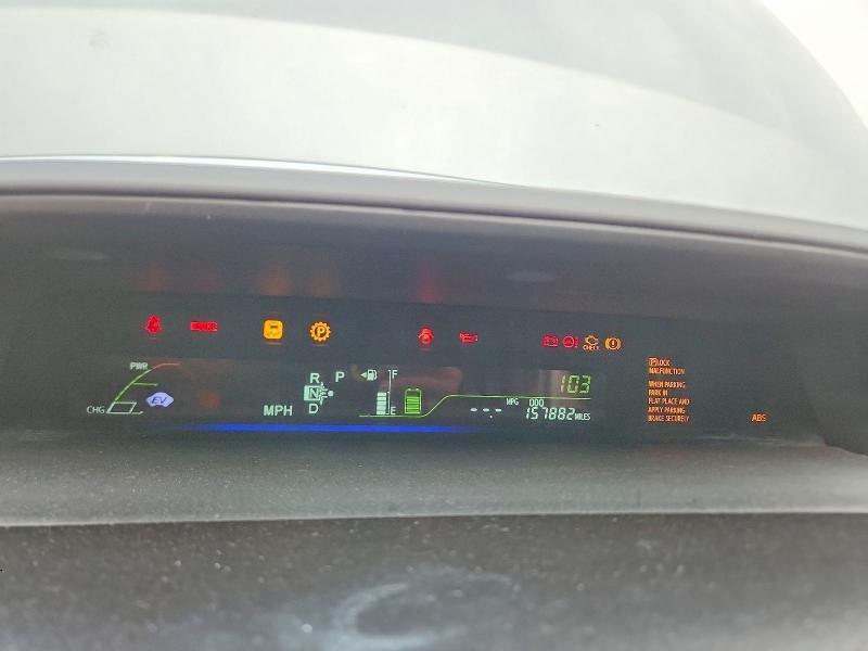 2013 TOYOTA PRIUS V THREE — Фото 9 из 12