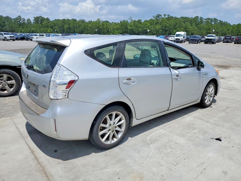 2013 TOYOTA PRIUS V FIVE — Фото 3 из 12