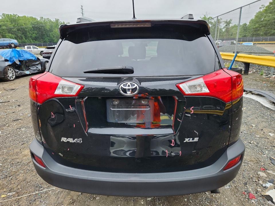 2013 TOYOTA RAV4 XLE — Фото 6 из 13