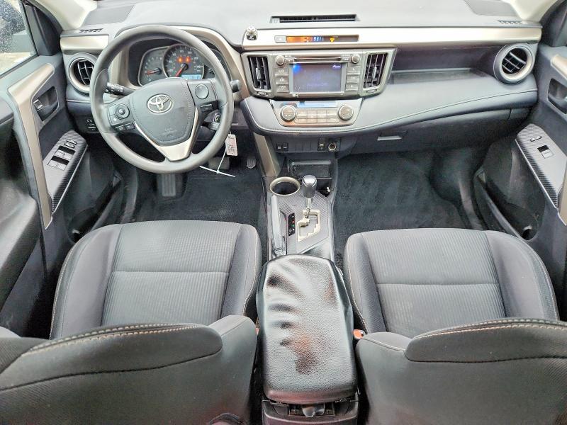 2013 TOYOTA RAV4 XLE — Фото 8 из 13