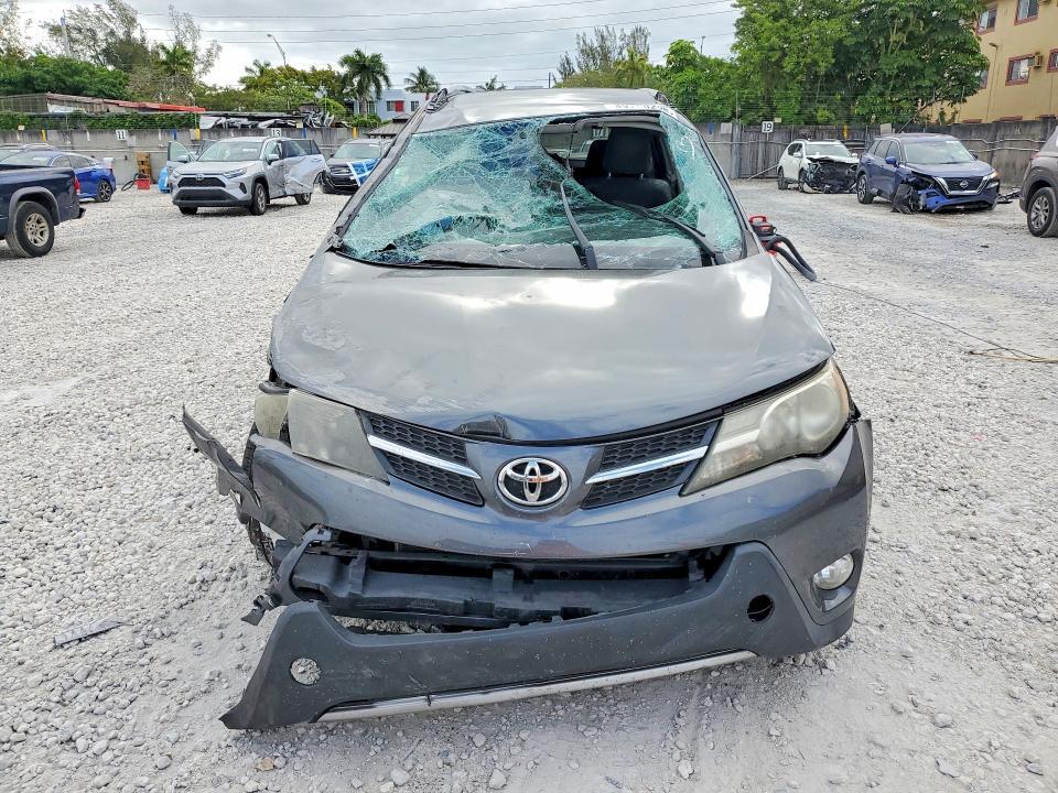 JTMRFREV9DD045564 2013 TOYOTA RAV4 photo no. 5