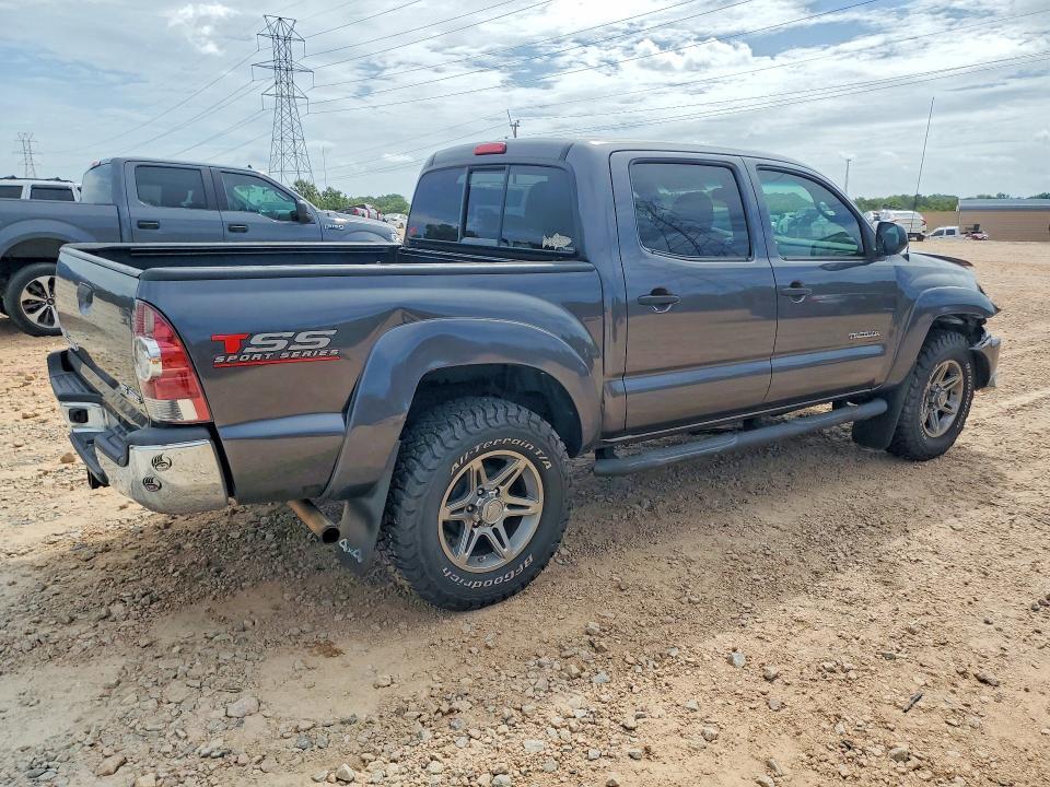 2013 TOYOTA TACOMA DOUBLE CAB — Фото 3 из 12