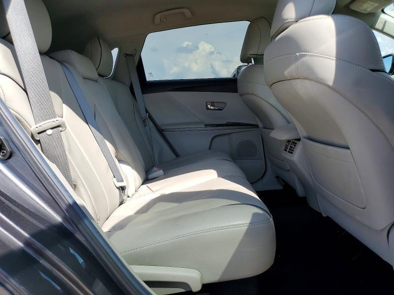2013 TOYOTA VENZA XLE — Фото 11 из 13
