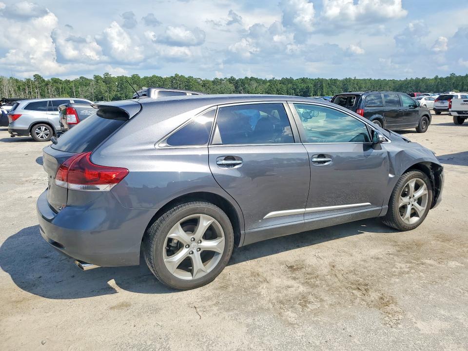 2013 TOYOTA VENZA XLE — Фото 3 из 13