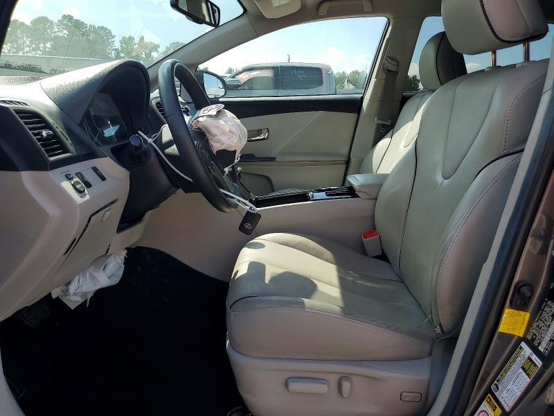 2013 TOYOTA VENZA XLE — Фото 7 из 13
