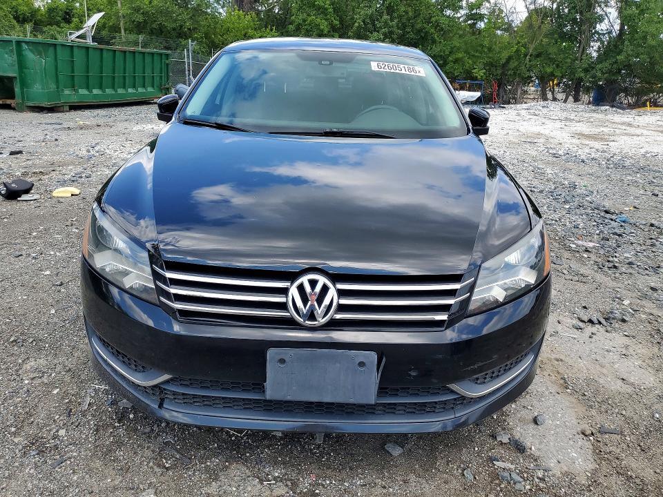 2013 VOLKSWAGEN PASSAT SE — Фото 5 из 13