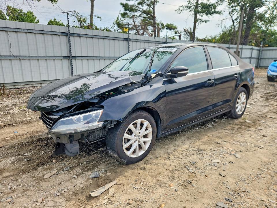 3VWDP7AJ6DM396481 2013 VOLKSWAGEN JETTA photo no. 1