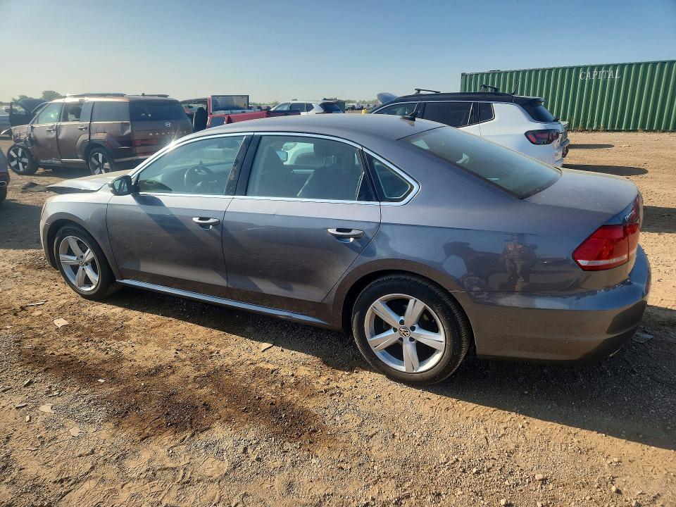 2013 VOLKSWAGEN PASSAT SE — Фото 2 из 12