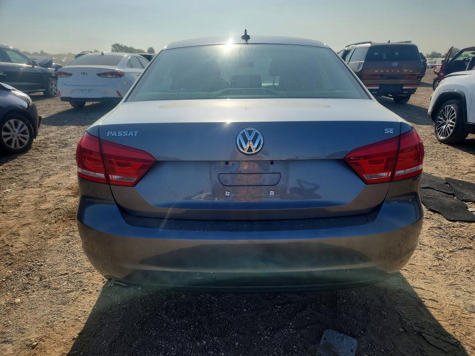 2013 VOLKSWAGEN PASSAT SE — Фото 6 из 12
