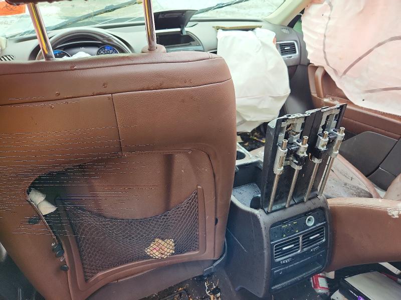 2013 VOLKSWAGEN TOUAREG V6 TDI — Фото 8 из 12
