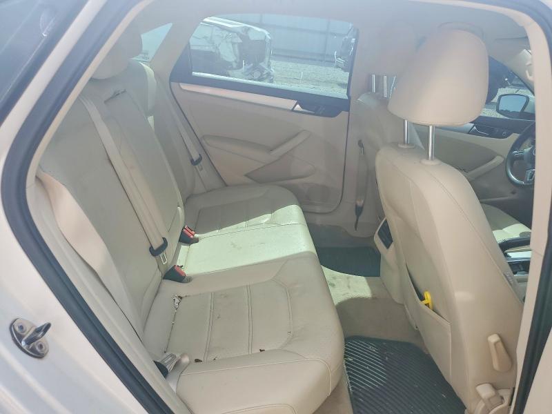 2013 VOLKSWAGEN PASSAT SE — Фото 10 из 12