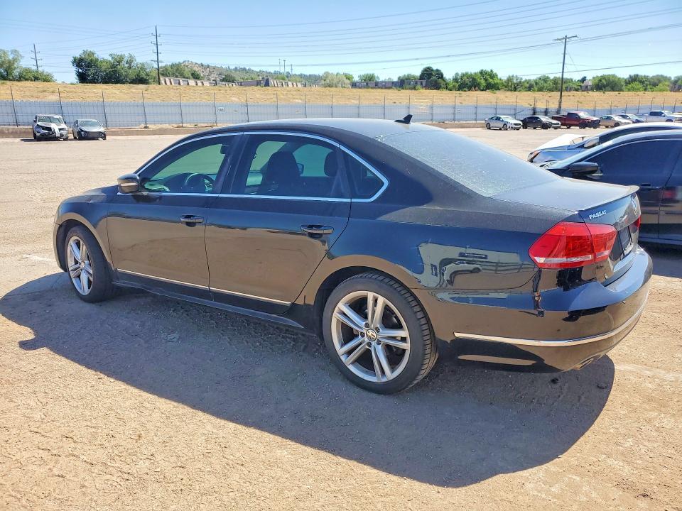 2013 VOLKSWAGEN PASSAT SEL — Фото 2 из 12