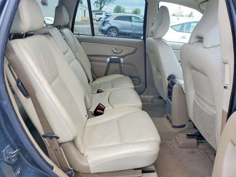 2013 VOLVO XC90 3.2 — Фото 11 из 13