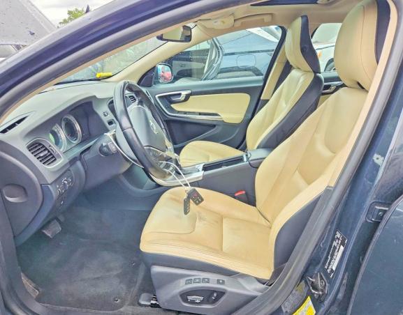 2013 VOLVO S60 T5 — Фото 7 из 12