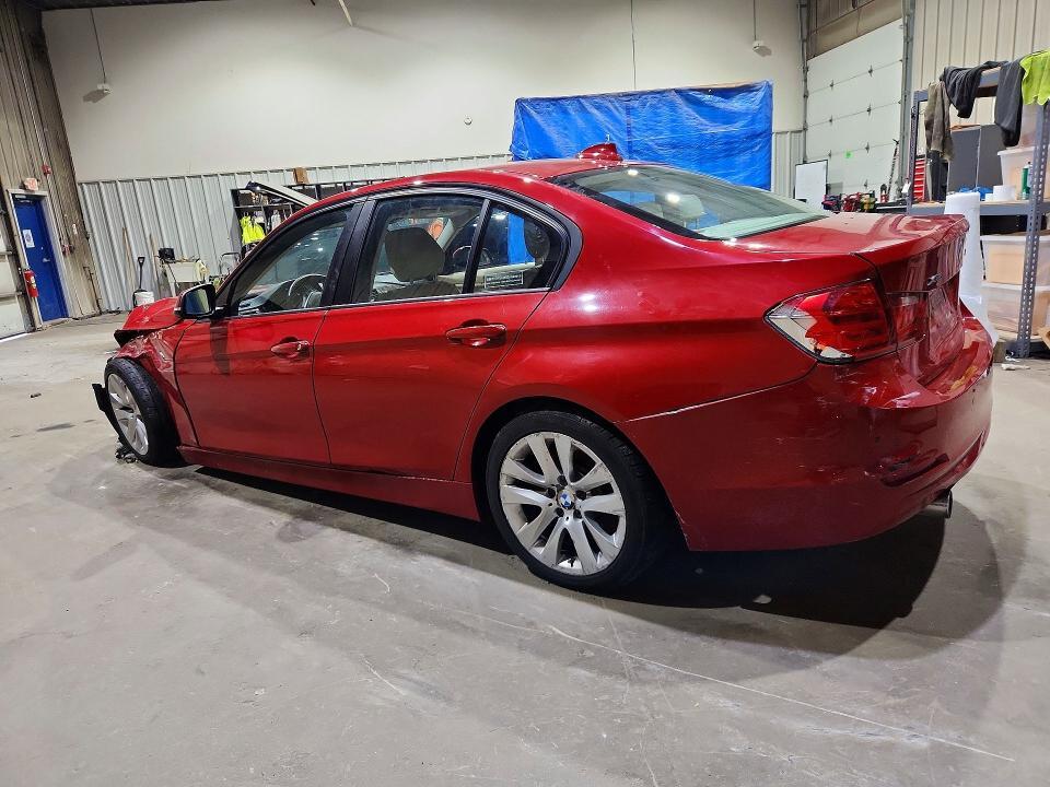2014 BMW 335 XI — Фото 2 из 13