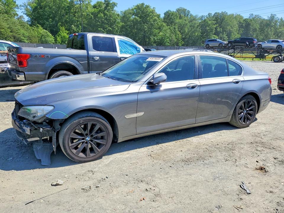 2014 BMW 740