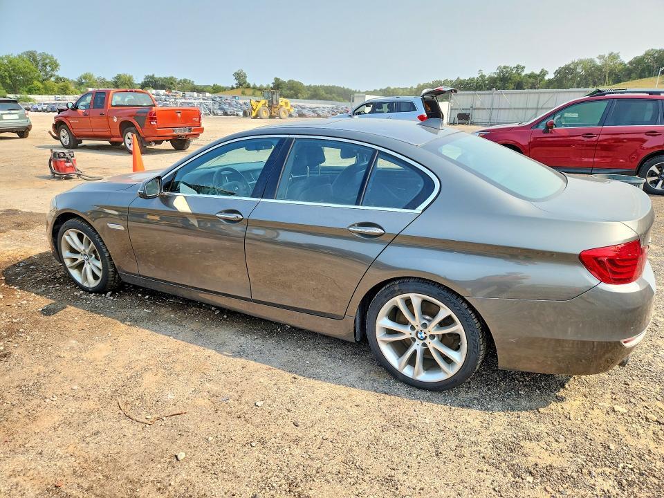 2014 BMW 535 XI — Фото 2 из 12