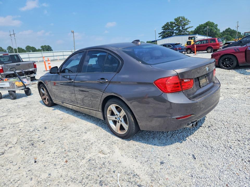 2014 BMW 328 I — Фото 2 из 12