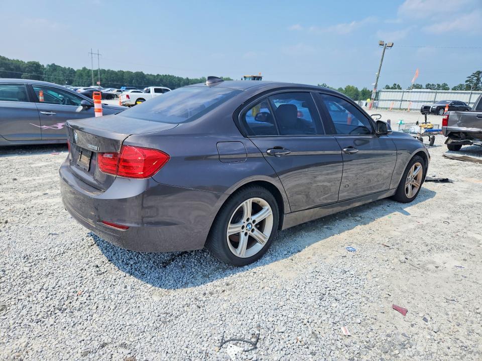 2014 BMW 328 I — Фото 3 из 12