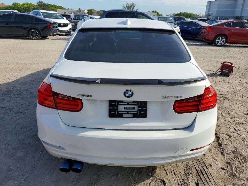 2014 BMW 328 XI SULEV — Фото 6 из 12