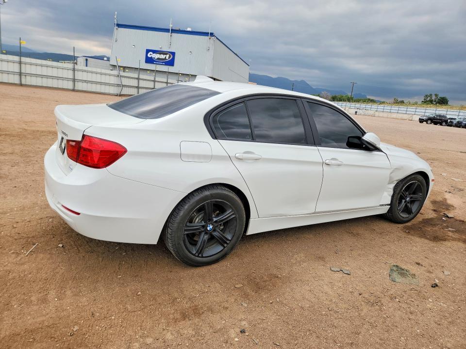 2014 BMW 320 I XDRIVE — Фото 3 из 12