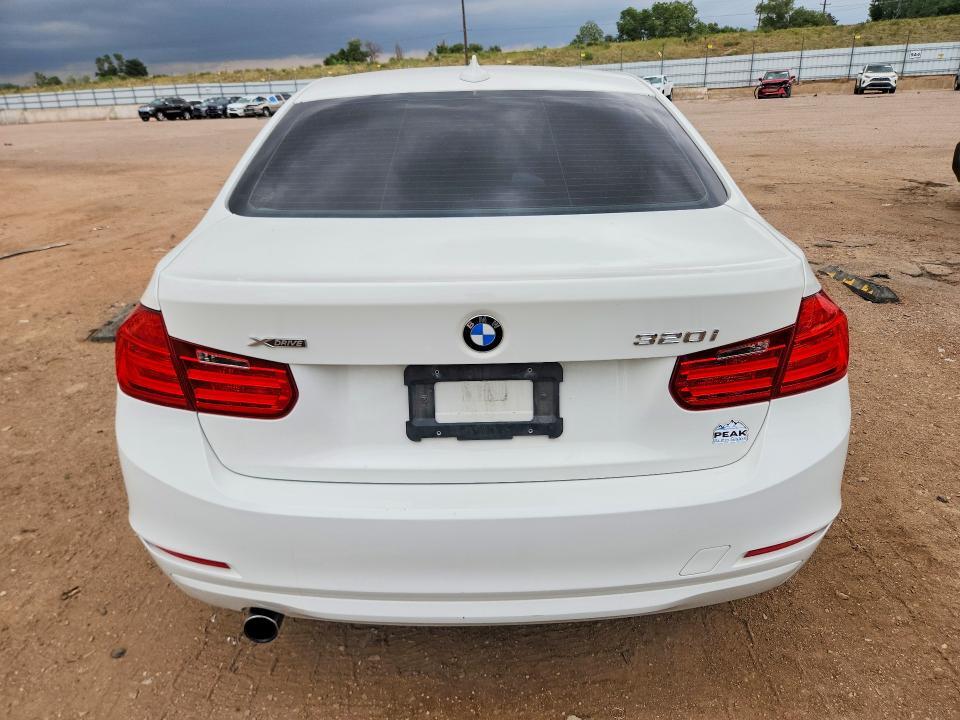 2014 BMW 320 I XDRIVE — Фото 6 из 12