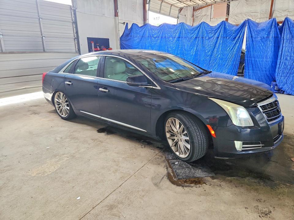 2014 CADILLAC XTS VSPORT PLATINUM — Фото 4 из 12