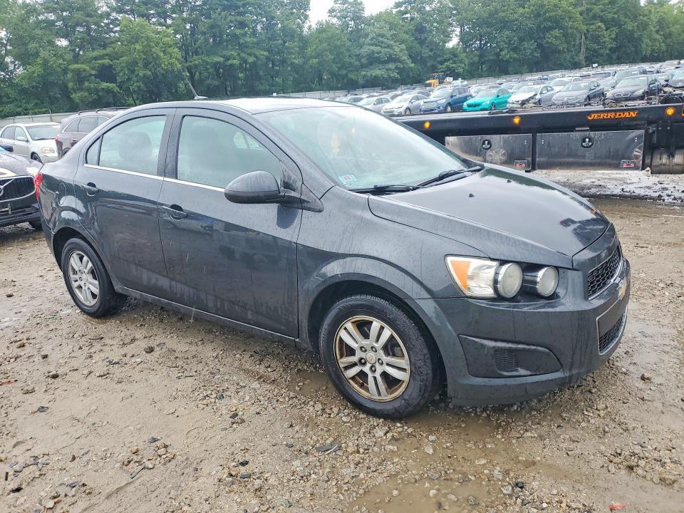 2014 CHEVROLET SONIC LT — Фото 4 из 12