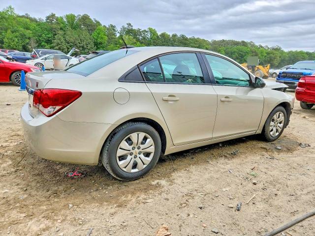 2014 CHEVROLET CRUZE LS — Фото 3 из 13